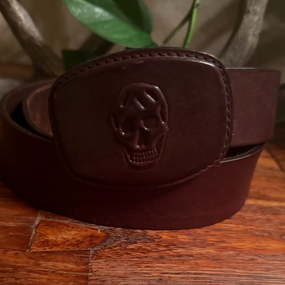 Alexander McQueen Accessories - Alexander McQueen Skull Embossed Leather Belt